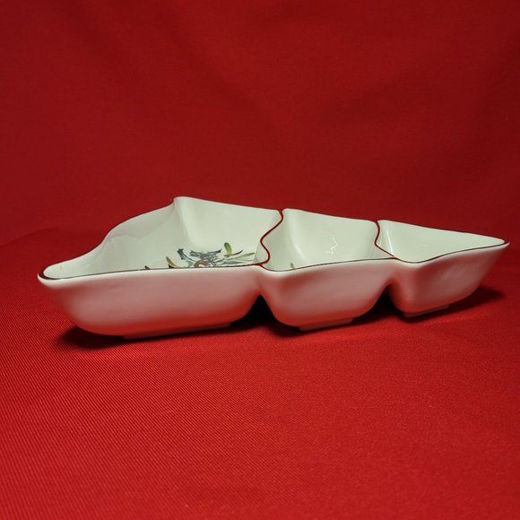 Lenox Winter Greetings Tree Divided Server Red Cardinal with Holly Gold Trim 199 - Picture 8 of 12